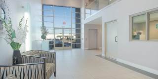 Woodley Sara Gallery 28