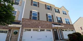 244 Amber Acorn Ave Gallery 1