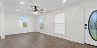 Pet Friendly Renovated Three Bedroom with Basement! Gallery 8