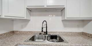 Northcrest Garden Apartments Gallery 11