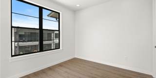 634 Central Parkway Gallery 20
