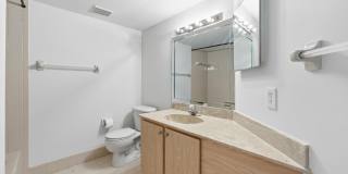 9633 Riverside Drive Gallery 20