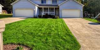 4006-4008 Pond View Drive Gallery 1