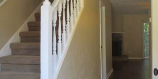Stunning 2 Bed, 2 1/2 Bath Townhouse Available July 2026 Gallery 3