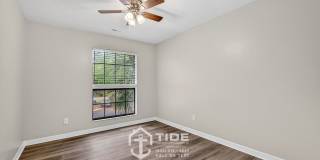 Live Close to It All – Convenient Mount Pleasant Home Gallery 15