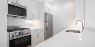 600 Washington Gallery 6