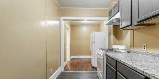 1 Bed 1 Bath apartment in Okc close to Plaza District! Gallery 36