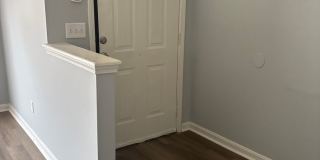 RH - 2512 Gallery 4
