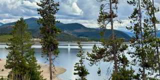 2 BDR 2 BATH   Lake Views Dillon Condo  2026-2027 WINTER UTILITIES INCLUDED Gallery 1