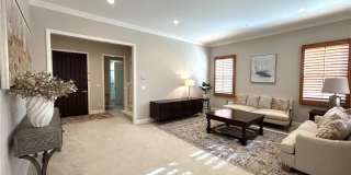 86 Meander Gallery 4