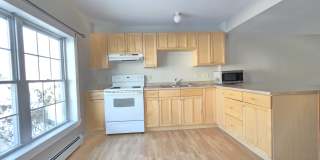 208 Grove Street - B Gallery 1