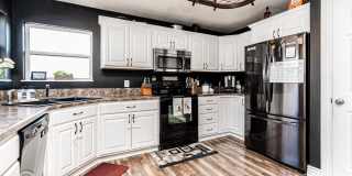 Please View 3D Virtual Walk-Through Before Scheduling a Showing Gallery 11
