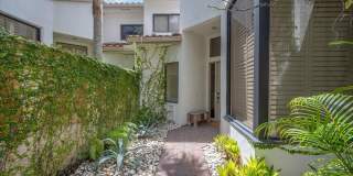 2585 Sheltingham Drive Gallery 3