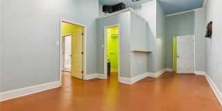 2103 S CARROLLTON Avenue Gallery 8