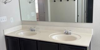 Cabezon home for Rent Gallery 18