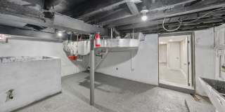 238 Franklin Street - 1 Gallery 17