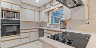 2 Karen Court Gallery 16