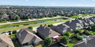 400 Trailside Drive Gallery 36