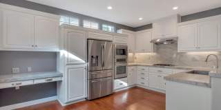 Stunning Updated 3 Bedroom Home in Desirable Tassajara Meadows Across from Emerald Glen Park Stunning Updated 3 Bedroom Home in Desirable Tassajara Meadows Across from Emerald Glen Park Gallery 12