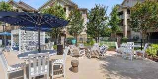 The Banks at Rivergate Gallery 38