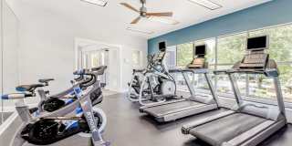 Sailpointe at Lake Norman Apartment Homes Gallery 34