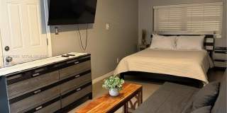 1432 NE 5th Ave Gallery 1