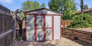 3 bed 2 1/2 bath Tri-level near Downtown Castle Rock! Gallery 31