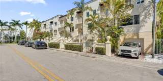 10065 Bay Harbor Ter Gallery 38