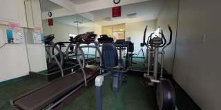 Warner Courtyard Apartments Gallery 22