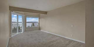 The Carillon Apartment Residences Gallery 79