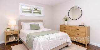 1104 N Hawthorne Street Gallery 1