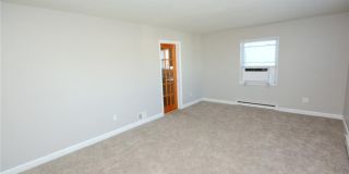 924 Avalon Avenue Gallery 9