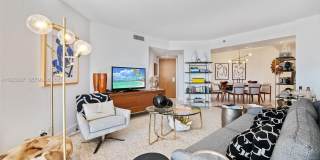 20185 E Country Club Dr Gallery 17