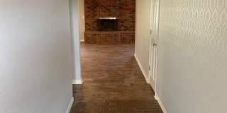 4006 Watkins Avenue Gallery 2