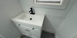 Remodeled 3/2 Childs Park Available Now ! Ask about move in specials! Gallery 9