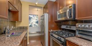 200 W Grand Gallery 1