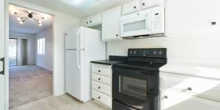 2420 Los Coyotes Drive Gallery 39