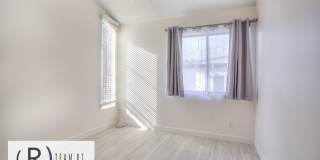 Gorgeous townhouse in a quiet 6-unit gated complex Gallery 31