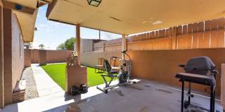 5 bedrooms 3 baths lots of off street parking private yards Gallery 39