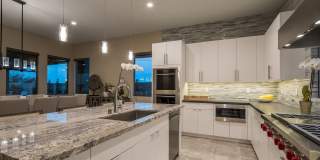 Luxury Home located in The Ridges of Summerlin Gallery 20