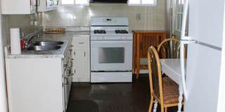 975 Church Gallery 12