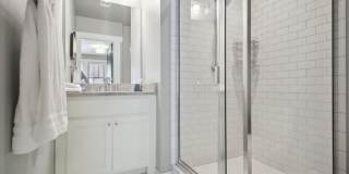 519 N Highland Avenue NE Gallery 23