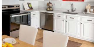 48 Strawberry Hill Ave Gallery 3