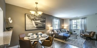 Halstead Beverly Townhomes Gallery 5