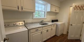 115 Adams Avenue Gallery 45