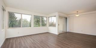 2034 Minor Apartments Gallery 11