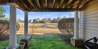 1005 Bay Breeze Drive - 1 Gallery 38