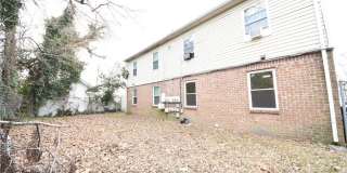 405 Clifton Street Gallery 22