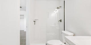 1303 W 9th Street Gallery 15