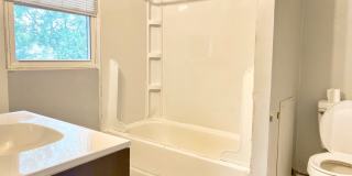 3 Bedroom NE Canton House for Rent Gallery 7